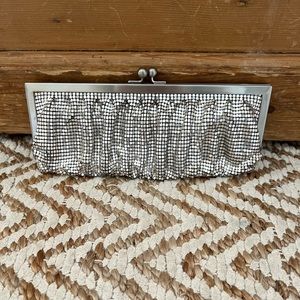 Whiting & Davis clutch